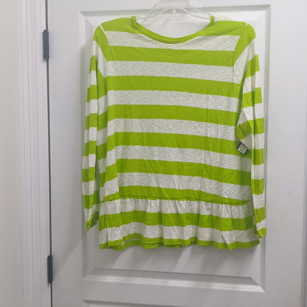 Crown and Ivy Long Sleeve shirt with Ruffle bottom